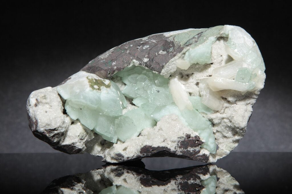 apophyllite meaning